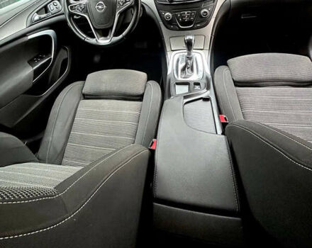 Чорний Опель Інсігнія, об'ємом двигуна 1.6 л та пробігом 304 тис. км за 9100 $, фото 6 на Automoto.ua