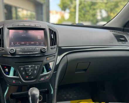 Чорний Опель Інсігнія, об'ємом двигуна 2 л та пробігом 220 тис. км за 12300 $, фото 13 на Automoto.ua