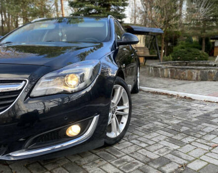 Черный Опель Инсигния, объемом двигателя 1.96 л и пробегом 247 тыс. км за 12700 $, фото 5 на Automoto.ua