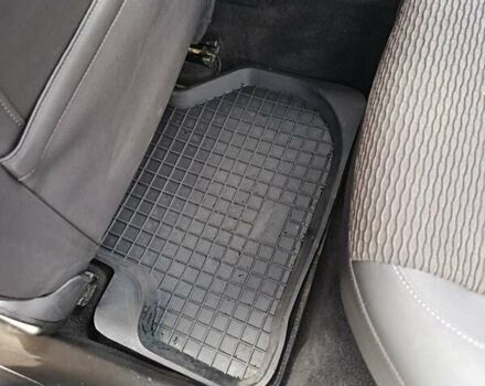 Черный Опель Инсигния, объемом двигателя 2 л и пробегом 252 тыс. км за 9850 $, фото 26 на Automoto.ua