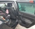 Чорний Опель Інсігнія, об'ємом двигуна 2 л та пробігом 319 тис. км за 10500 $, фото 4 на Automoto.ua