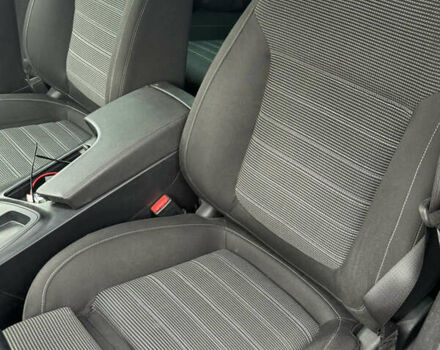 Чорний Опель Інсігнія, об'ємом двигуна 1.6 л та пробігом 208 тис. км за 8999 $, фото 19 на Automoto.ua