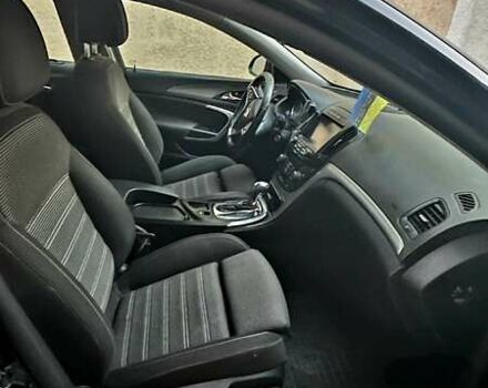 Черный Опель Инсигния, объемом двигателя 1.96 л и пробегом 225 тыс. км за 12500 $, фото 3 на Automoto.ua