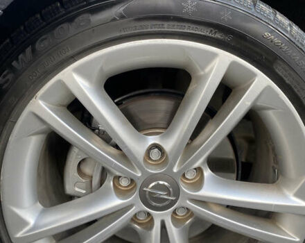 Черный Опель Инсигния, объемом двигателя 1.96 л и пробегом 247 тыс. км за 12700 $, фото 24 на Automoto.ua