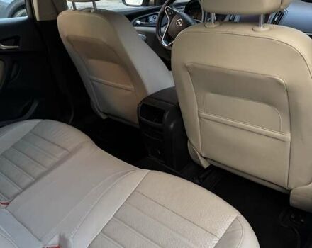 Чорний Опель Інсігнія, об'ємом двигуна 1.96 л та пробігом 236 тис. км за 11200 $, фото 18 на Automoto.ua