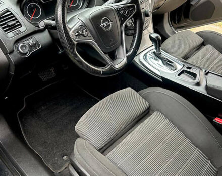 Чорний Опель Інсігнія, об'ємом двигуна 1.6 л та пробігом 304 тис. км за 9100 $, фото 4 на Automoto.ua