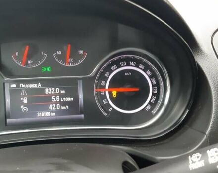 Чорний Опель Інсігнія, об'ємом двигуна 2 л та пробігом 319 тис. км за 10500 $, фото 1 на Automoto.ua
