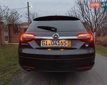 Черный Опель Инсигния, объемом двигателя 1.96 л и пробегом 255 тыс. км за 10999 $, фото 7 на Automoto.ua