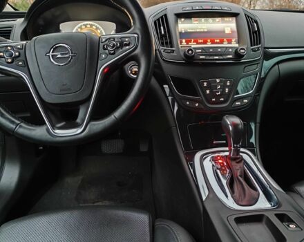 Чорний Опель Інсігнія, об'ємом двигуна 2 л та пробігом 255 тис. км за 10999 $, фото 13 на Automoto.ua