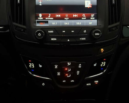 Черный Опель Инсигния, объемом двигателя 1.6 л и пробегом 211 тыс. км за 10900 $, фото 19 на Automoto.ua