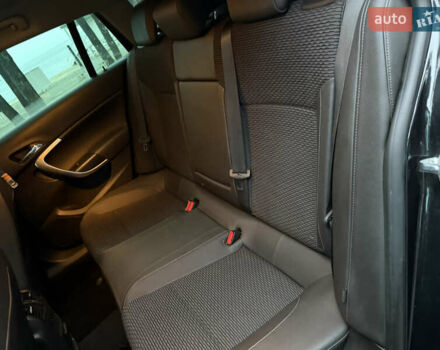 Чорний Опель Інсігнія, об'ємом двигуна 1.6 л та пробігом 276 тис. км за 8700 $, фото 20 на Automoto.ua