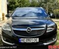 Чорний Опель Інсігнія, об'ємом двигуна 1.6 л та пробігом 155 тис. км за 11500 $, фото 5 на Automoto.ua