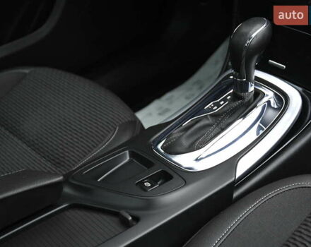 Черный Опель Инсигния, объемом двигателя 1.96 л и пробегом 248 тыс. км за 13500 $, фото 56 на Automoto.ua