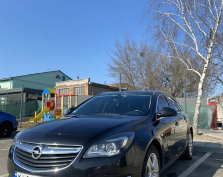 Черный Опель Инсигния, объемом двигателя 1.96 л и пробегом 220 тыс. км за 11999 $, фото 1 на Automoto.ua