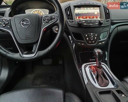 Черный Опель Инсигния, объемом двигателя 1.96 л и пробегом 255 тыс. км за 10999 $, фото 13 на Automoto.ua