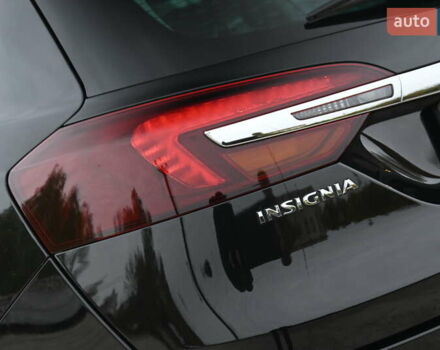Черный Опель Инсигния, объемом двигателя 1.96 л и пробегом 248 тыс. км за 13500 $, фото 12 на Automoto.ua