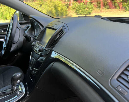 Черный Опель Инсигния, объемом двигателя 1.6 л и пробегом 275 тыс. км за 10500 $, фото 21 на Automoto.ua