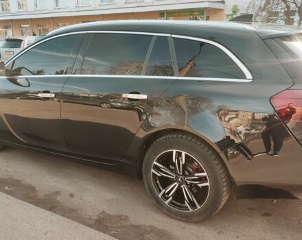 Черный Опель Инсигния, объемом двигателя 1.6 л и пробегом 189 тыс. км за 9800 $, фото 2 на Automoto.ua