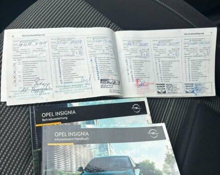 Черный Опель Инсигния, объемом двигателя 1.6 л и пробегом 260 тыс. км за 8750 $, фото 55 на Automoto.ua