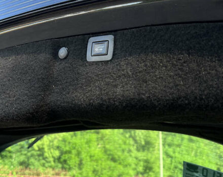 Черный Опель Инсигния, объемом двигателя 1.6 л и пробегом 275 тыс. км за 10500 $, фото 30 на Automoto.ua