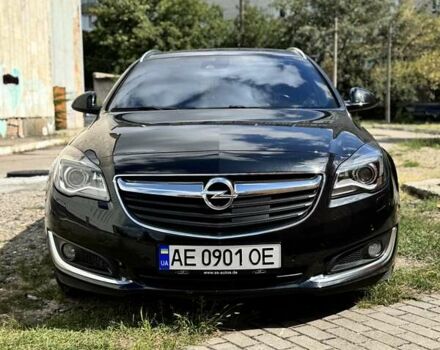 Черный Опель Инсигния, объемом двигателя 1.6 л и пробегом 154 тыс. км за 12300 $, фото 1 на Automoto.ua