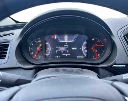 Черный Опель Инсигния, объемом двигателя 2 л и пробегом 219 тыс. км за 6386 $, фото 8 на Automoto.ua