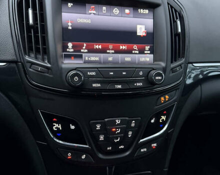 Чорний Опель Інсігнія, об'ємом двигуна 1.6 л та пробігом 276 тис. км за 8700 $, фото 7 на Automoto.ua