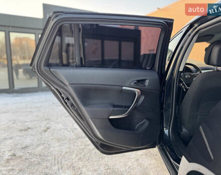 Черный Опель Инсигния, объемом двигателя 1.6 л и пробегом 211 тыс. км за 9900 $, фото 10 на Automoto.ua