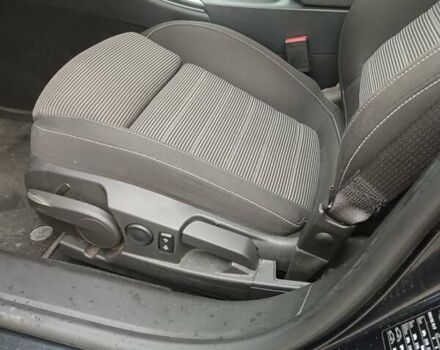 Черный Опель Инсигния, объемом двигателя 1.6 л и пробегом 260 тыс. км за 8750 $, фото 50 на Automoto.ua