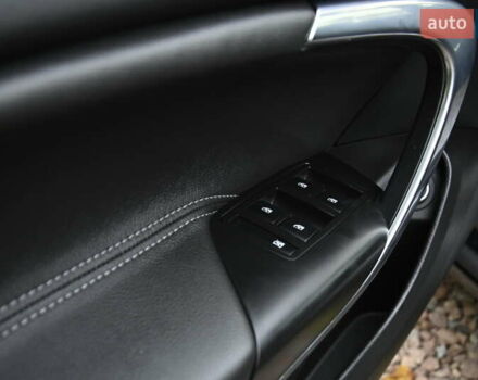 Черный Опель Инсигния, объемом двигателя 1.96 л и пробегом 248 тыс. км за 13500 $, фото 23 на Automoto.ua