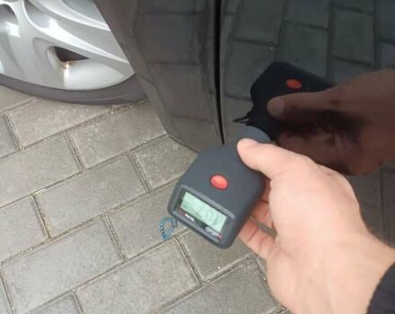 Черный Опель Инсигния, объемом двигателя 1.6 л и пробегом 260 тыс. км за 8750 $, фото 28 на Automoto.ua