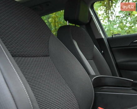 Черный Опель Инсигния, объемом двигателя 1.96 л и пробегом 248 тыс. км за 13500 $, фото 51 на Automoto.ua