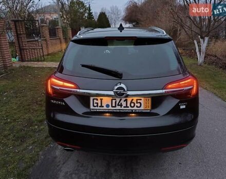 Черный Опель Инсигния, объемом двигателя 1.96 л и пробегом 255 тыс. км за 10999 $, фото 6 на Automoto.ua