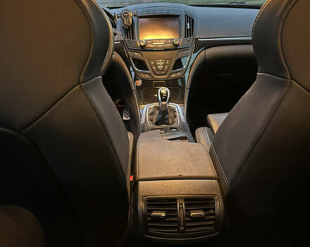 Черный Опель Инсигния, объемом двигателя 1.96 л и пробегом 270 тыс. км за 13200 $, фото 11 на Automoto.ua