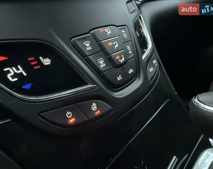 Чорний Опель Інсігнія, об'ємом двигуна 1.6 л та пробігом 276 тис. км за 8700 $, фото 27 на Automoto.ua