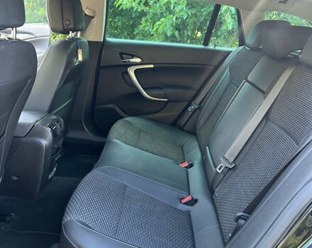 Черный Опель Инсигния, объемом двигателя 1.6 л и пробегом 275 тыс. км за 10500 $, фото 26 на Automoto.ua