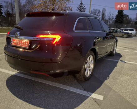 Черный Опель Инсигния, объемом двигателя 1.6 л и пробегом 211 тыс. км за 10900 $, фото 5 на Automoto.ua