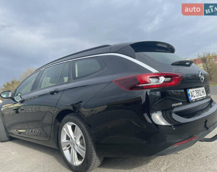 Черный Опель Инсигния, объемом двигателя 1.6 л и пробегом 190 тыс. км за 15800 $, фото 8 на Automoto.ua