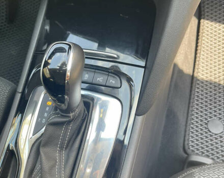 Черный Опель Инсигния, объемом двигателя 1.6 л и пробегом 190 тыс. км за 15800 $, фото 64 на Automoto.ua