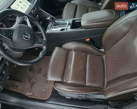 Чорний Опель Інсігнія, об'ємом двигуна 1.96 л та пробігом 210 тис. км за 17000 $, фото 8 на Automoto.ua