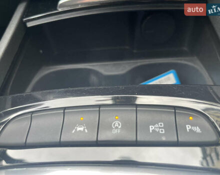 Черный Опель Инсигния, объемом двигателя 1.6 л и пробегом 190 тыс. км за 15800 $, фото 39 на Automoto.ua