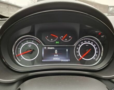 Чорний Опель Інсігнія, об'ємом двигуна 2 л та пробігом 234 тис. км за 12940 $, фото 14 на Automoto.ua