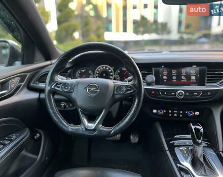 Черный Опель Инсигния, объемом двигателя 1.96 л и пробегом 241 тыс. км за 15900 $, фото 7 на Automoto.ua