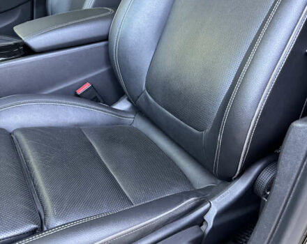 Чорний Опель Інсігнія, об'ємом двигуна 1.96 л та пробігом 240 тис. км за 13999 $, фото 8 на Automoto.ua