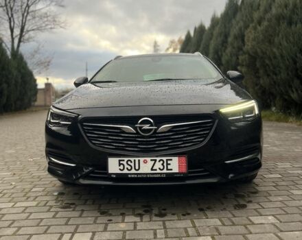 Черный Опель Инсигния, объемом двигателя 2 л и пробегом 220 тыс. км за 14900 $, фото 5 на Automoto.ua