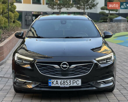 Черный Опель Инсигния, объемом двигателя 1.96 л и пробегом 241 тыс. км за 15900 $, фото 1 на Automoto.ua