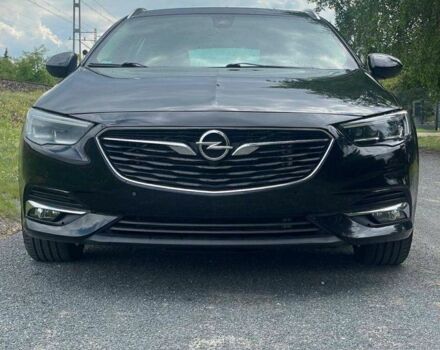 Чорний Опель Інсігнія, об'ємом двигуна 2 л та пробігом 180 тис. км за 15500 $, фото 5 на Automoto.ua