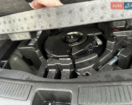 Чорний Опель Інсігнія, об'ємом двигуна 2 л та пробігом 194 тис. км за 15600 $, фото 16 на Automoto.ua