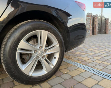 Черный Опель Инсигния, объемом двигателя 1.96 л и пробегом 171 тыс. км за 18900 $, фото 11 на Automoto.ua