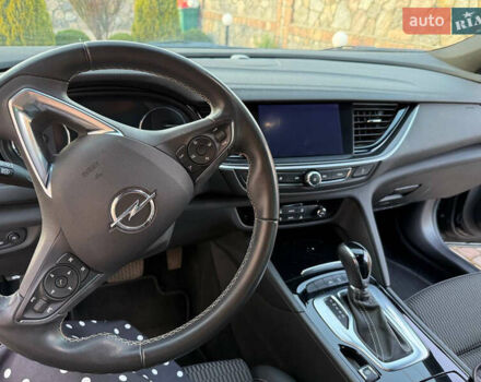 Черный Опель Инсигния, объемом двигателя 1.96 л и пробегом 171 тыс. км за 18900 $, фото 13 на Automoto.ua